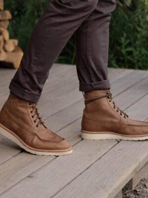 9 Sustainable Mens Boots He Can Wear Year-Round - The Good Trade