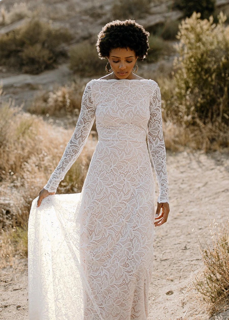 15 Simple Wedding Dresses Made With Sustainable Materials - The