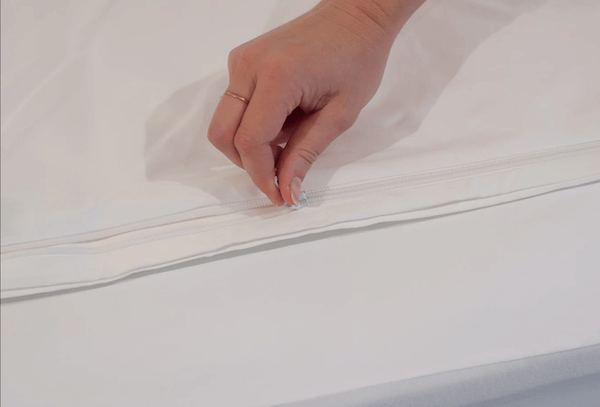 9 Best Organic Cotton Mattress Protectors In 2023 - The Good Trade