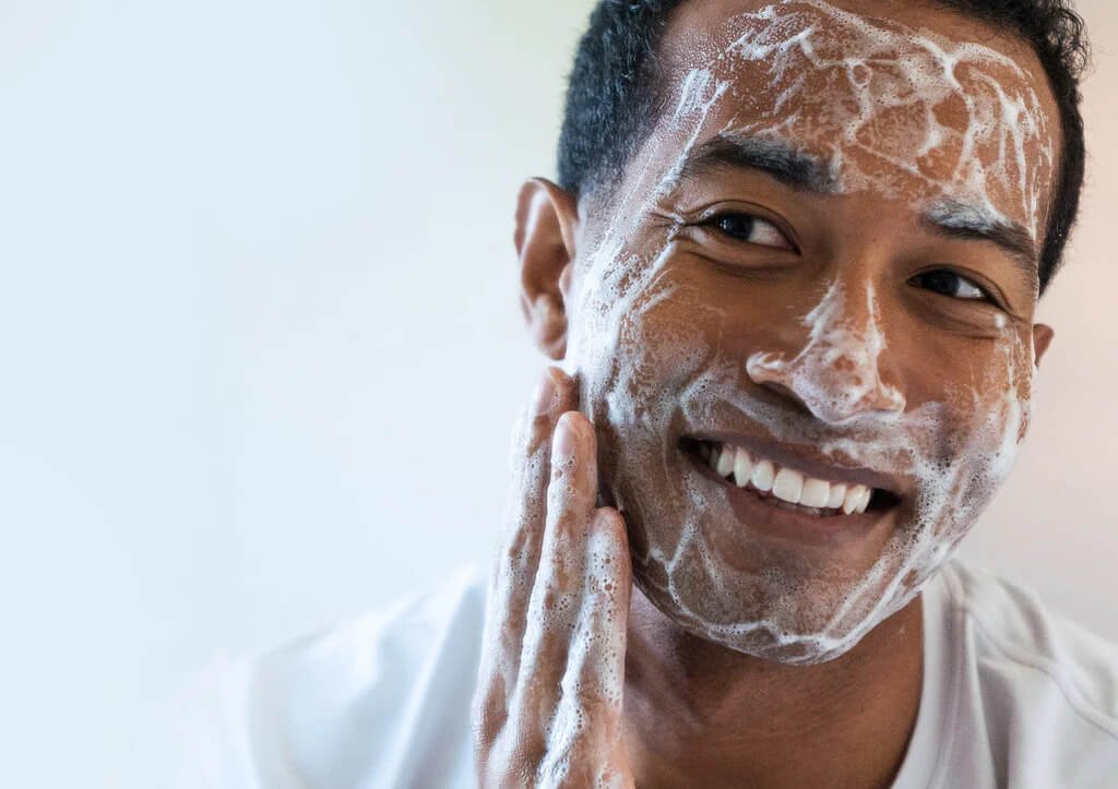 10 Best Organic Face Washes Made With Natural Ingredients - The Good Trade