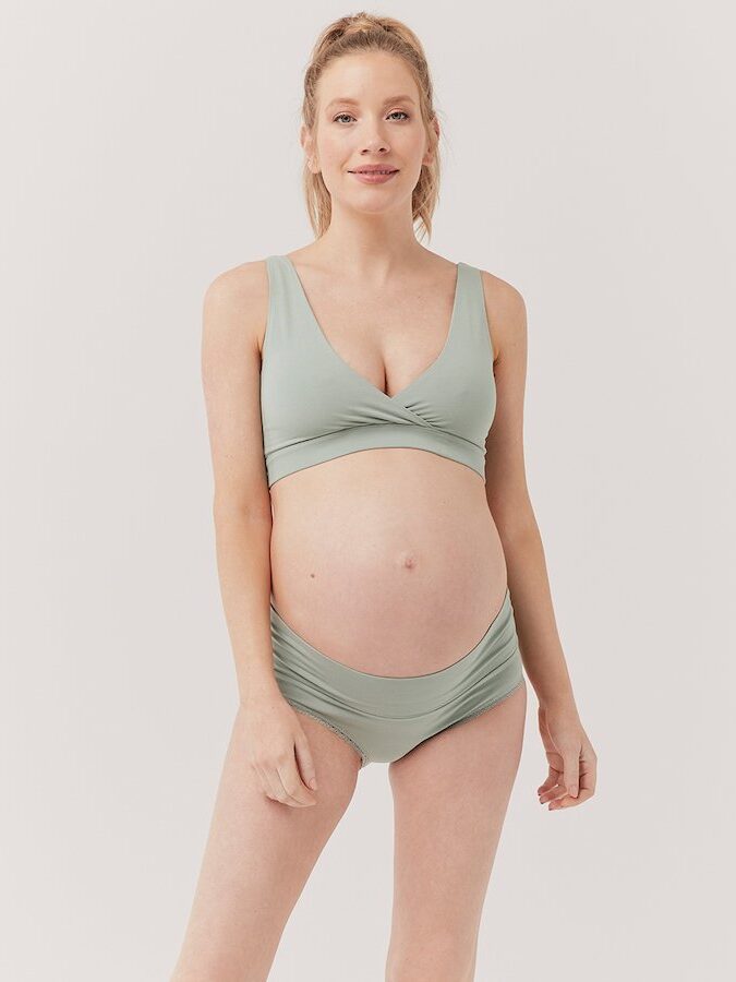 The Must-Have Nursing Bra For the No-Bra Lover – Housekatdiaries