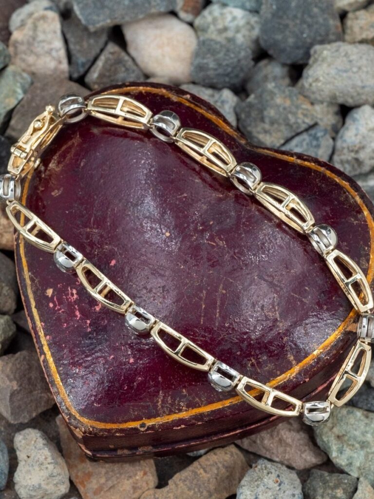 11 Best sites To Buy Vintage Jewelry Online In 2024 The Good Trade