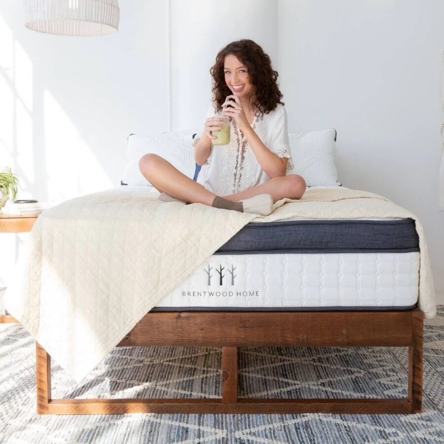 10 Best Organic Mattresses For Non-Toxic Sleep In 2023 - The Good Trade