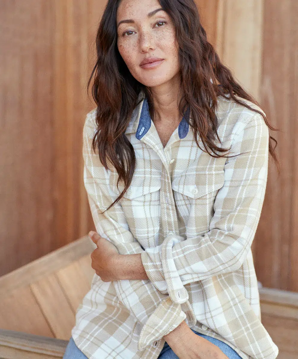 10 Sustainable Button Down Shirts For Women - The Good Trade