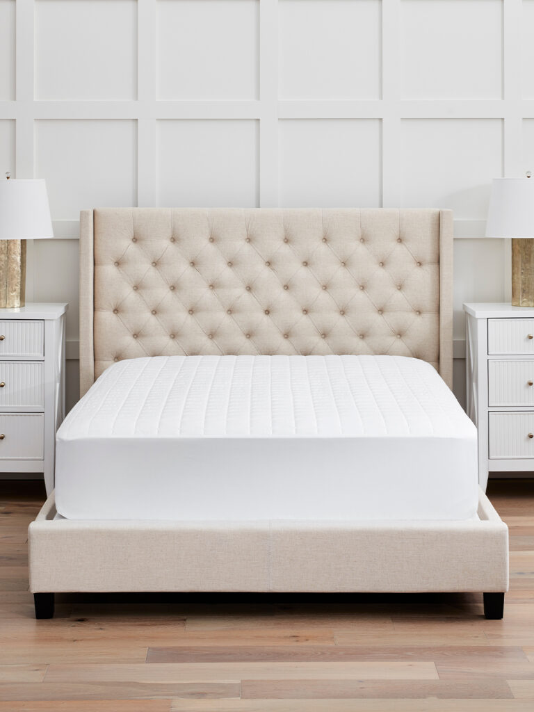 9 Best Organic Cotton Mattress Protectors (2024 Review) - The Good Trade