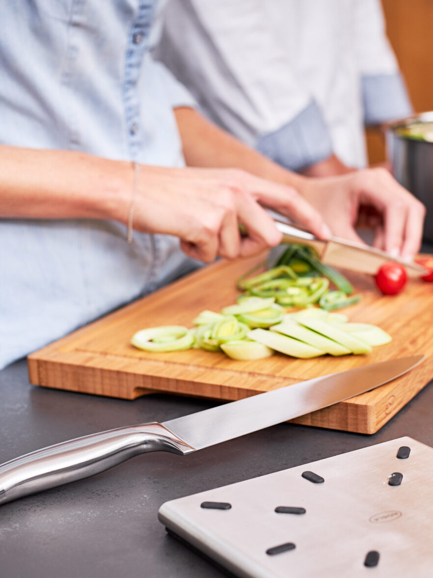 7 Best Kitchen Knives You'll Use For Years (2024) The Good Trade