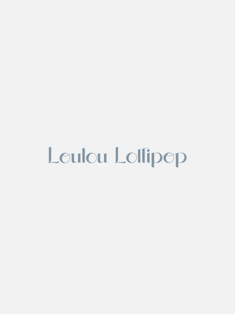 Text on a light gray background reading "Loulou Lollipop" in a serif font.