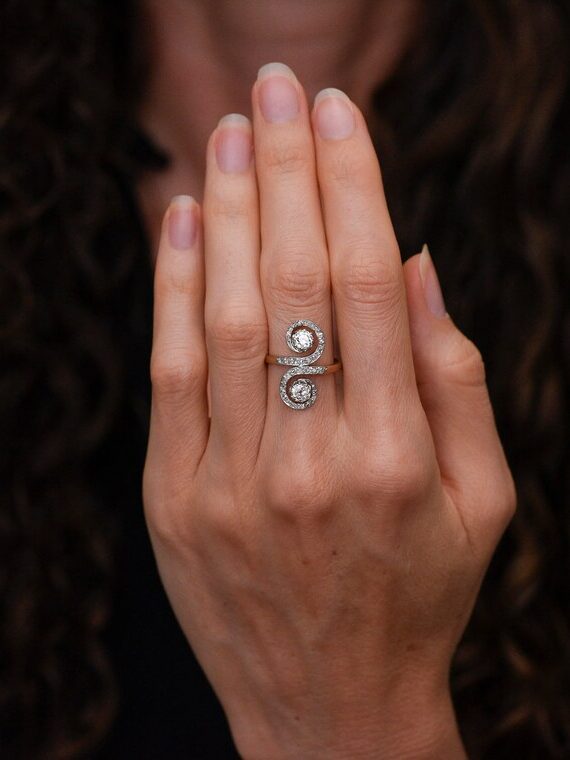 A model wearing an Etsy engagement ring. 